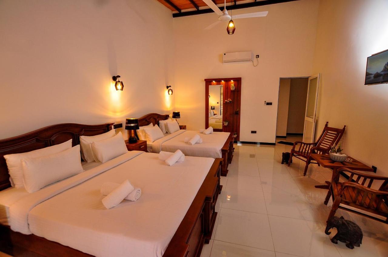 Sachinro Hotel มิริสซา ภายนอก รูปภาพ