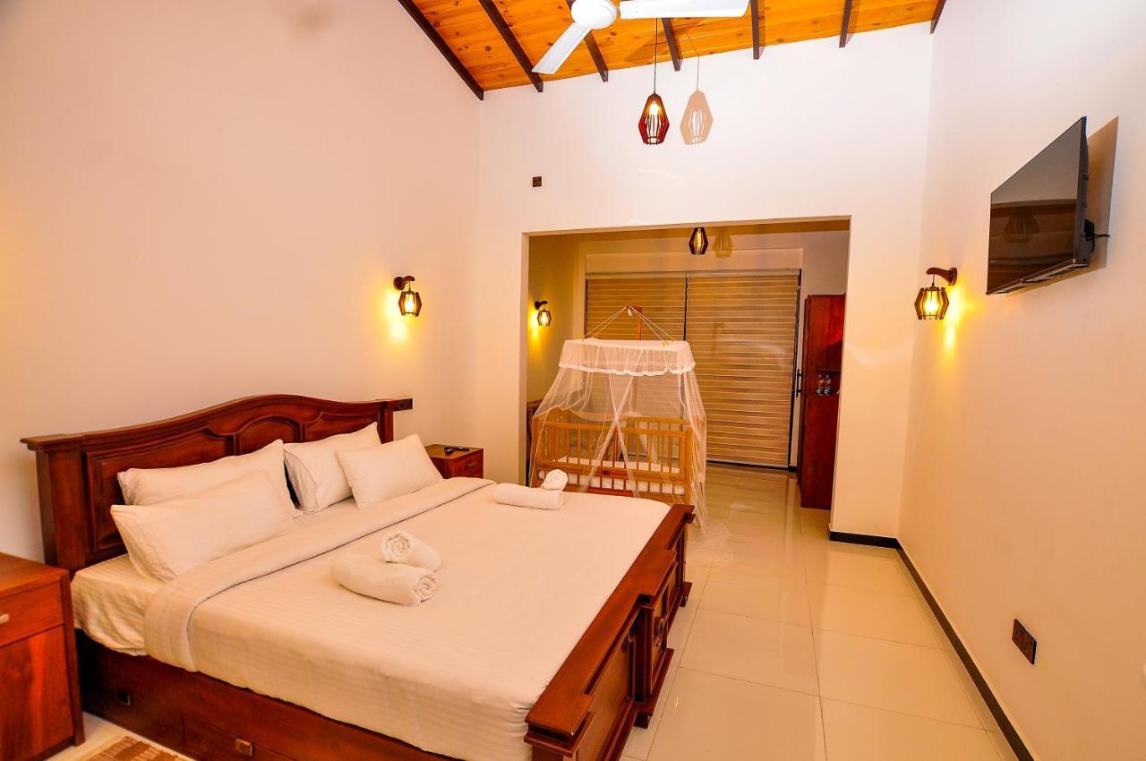 Sachinro Hotel มิริสซา ภายนอก รูปภาพ