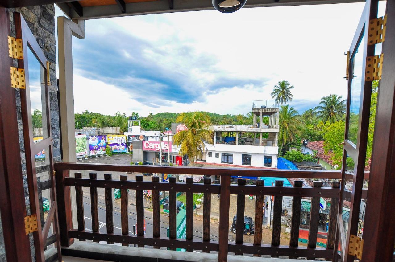 Sachinro Hotel มิริสซา ภายนอก รูปภาพ