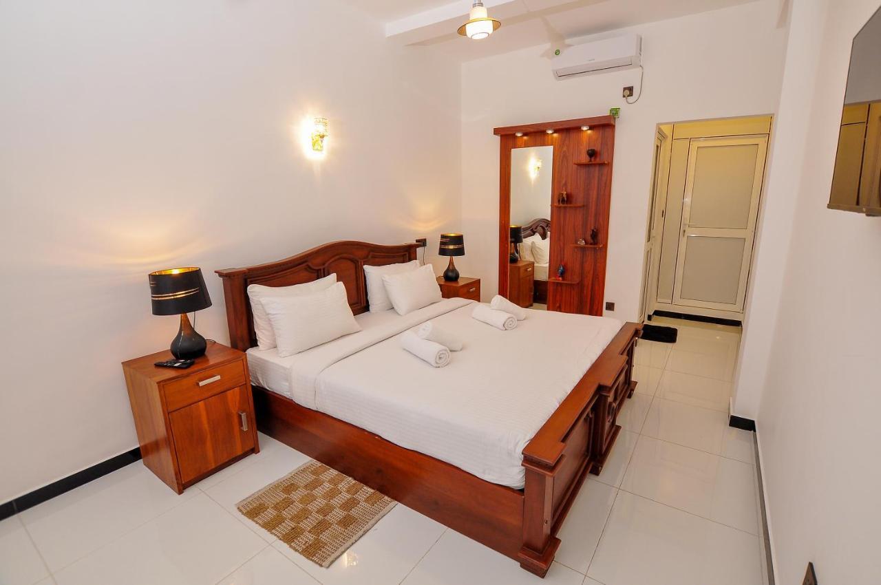Sachinro Hotel มิริสซา ภายนอก รูปภาพ