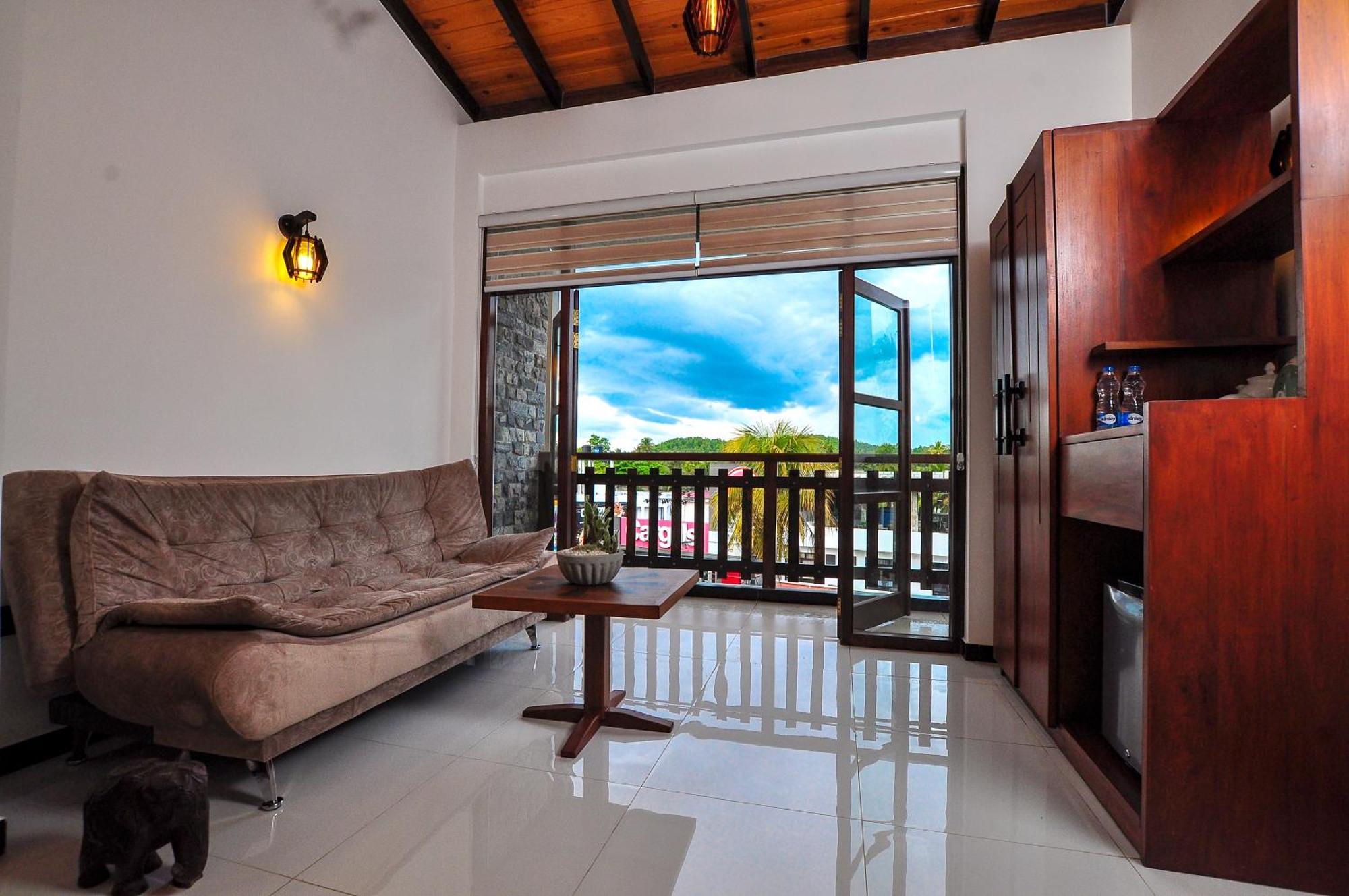 Sachinro Hotel มิริสซา ภายนอก รูปภาพ