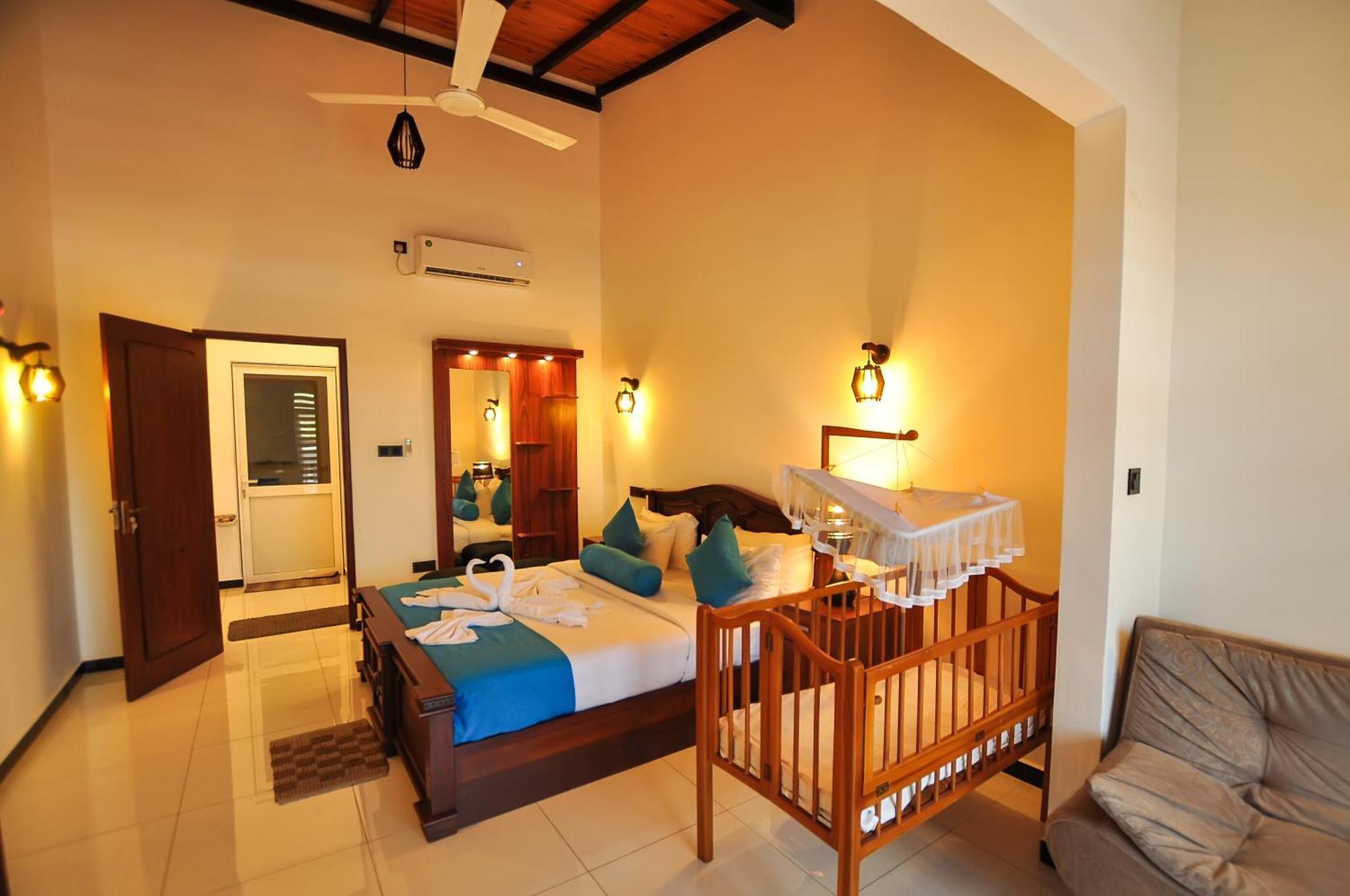 Sachinro Hotel มิริสซา ภายนอก รูปภาพ